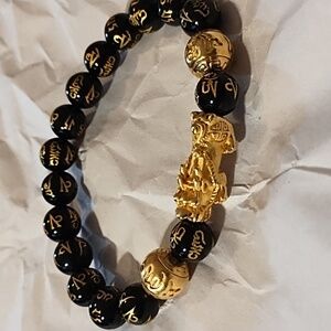 Feng Shui Piyao Wealth/Energy/Protection Bracelet ( adjustable 10mm )